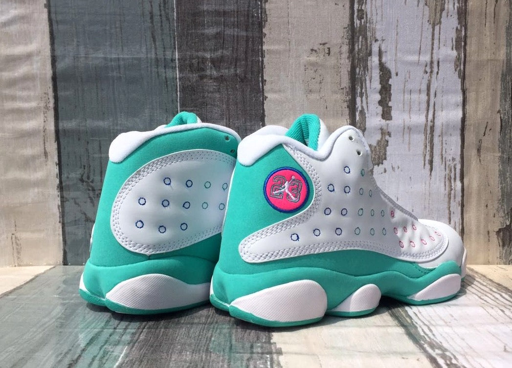 Jordan 13 Retro ‘Aurora Green’