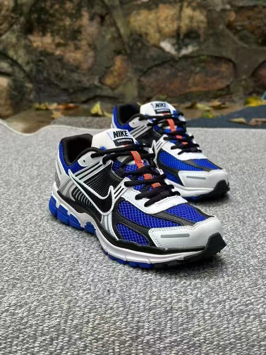 Air Zoom Vomero 5 Blue & Silver