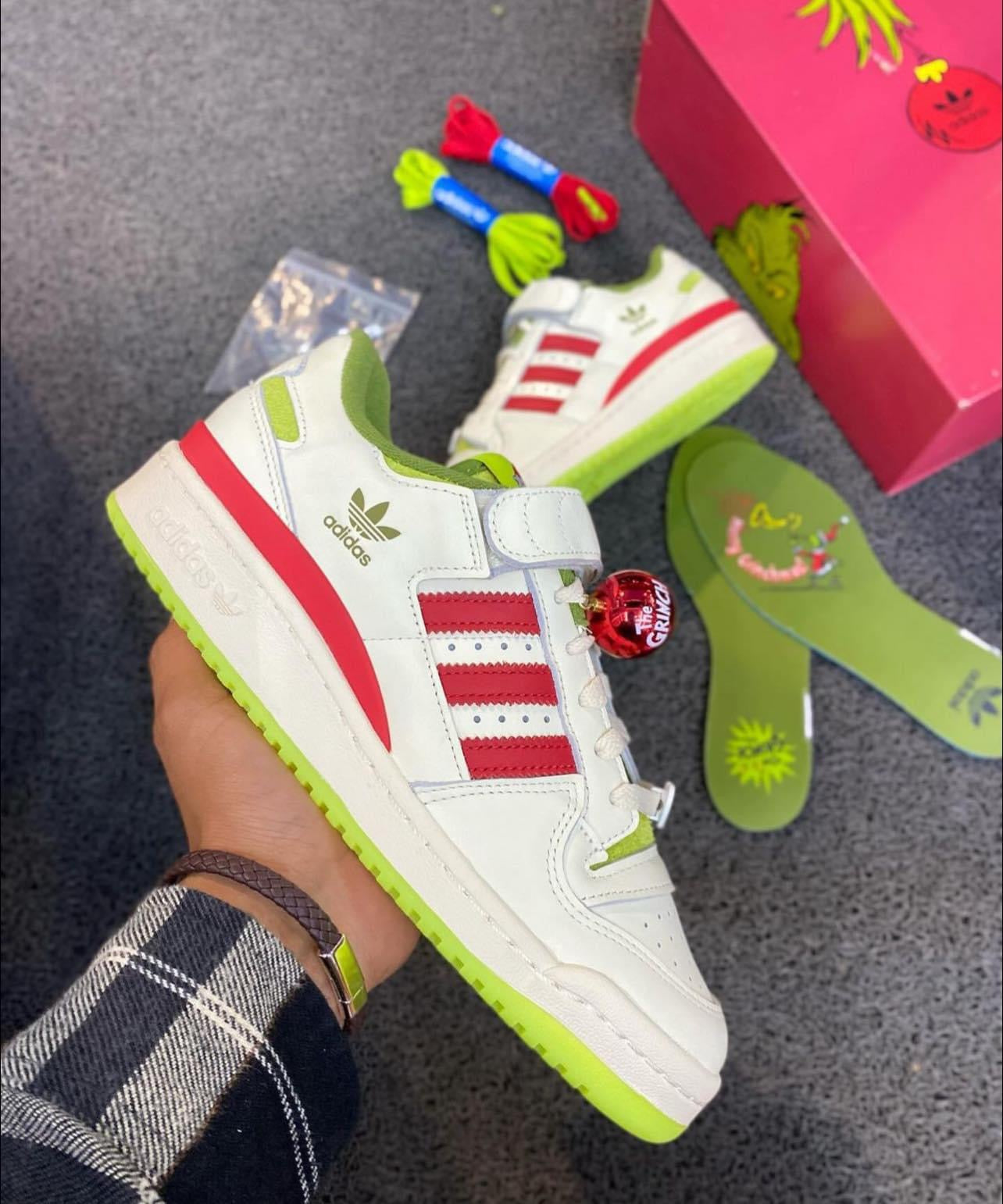 Dr. Seis x Forum Low J The Grinch