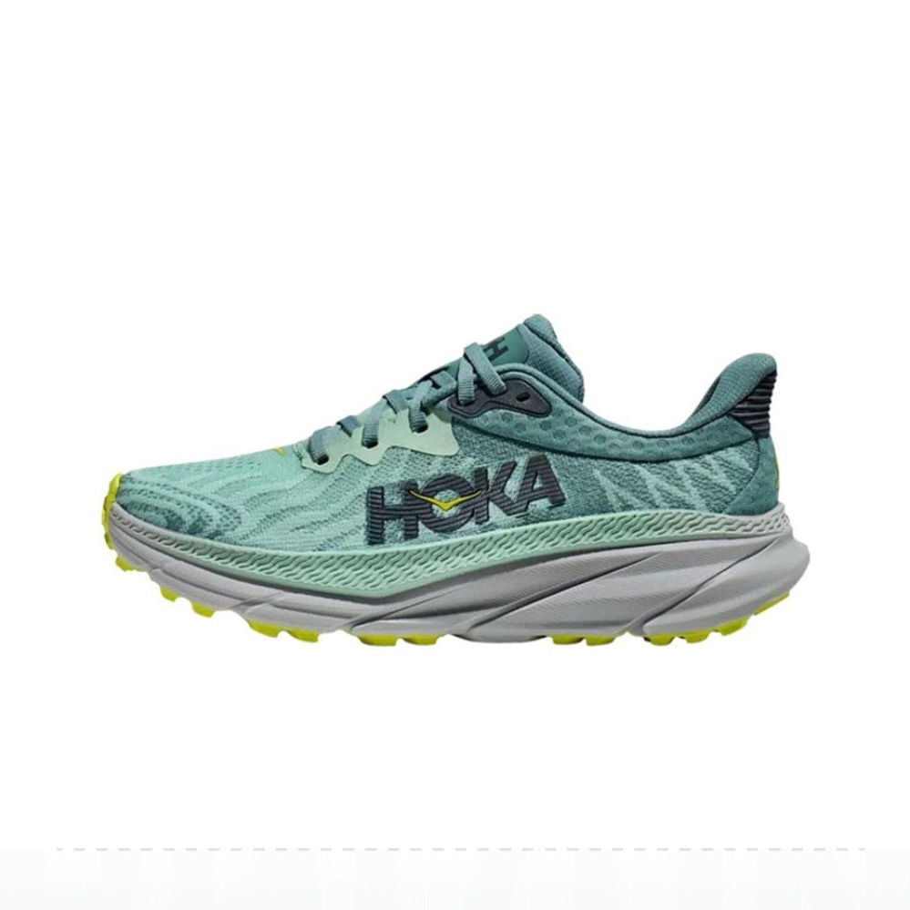 Hoka Challenger 7